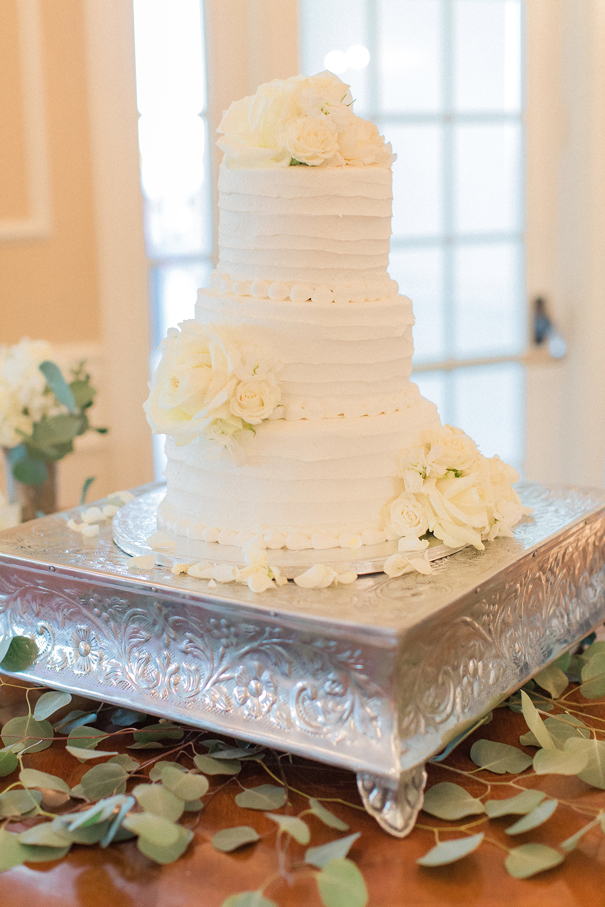 Publix Wedding Cake - Elizabeth Anne Designs: The Wedding Blog
