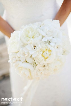 White-Peony-Bouquet