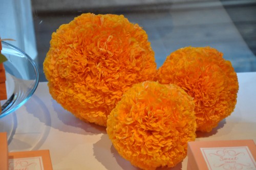 orange-diy-tissue-paper-pomanders