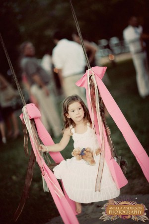 Rope-Swing-with-Ribbons