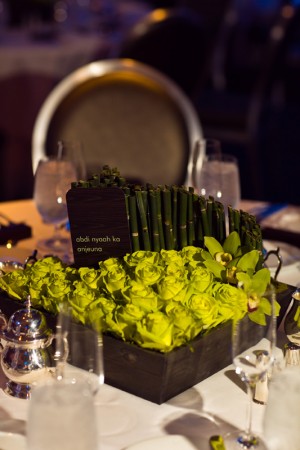 bamboo-and-chartreuse-rose-centerpiece