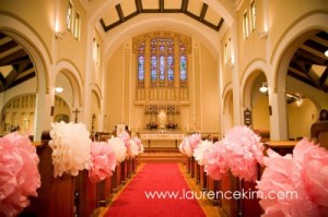 tissue-paper-flowers-church-pew-decor