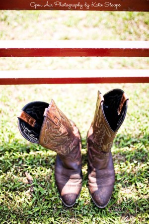 cowboy-boots-wedding