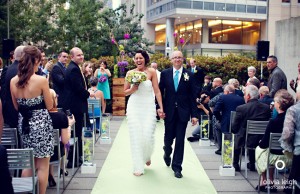 mca-chicago-outdoor-wedding-ceremony