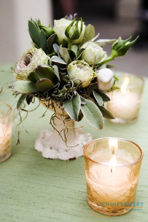 brown-white-and-green-rustic-centerpiece
