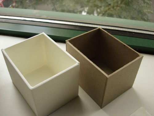 drop-spine-box-chipboard-and-covered