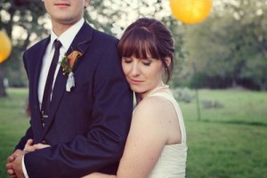 bride-and-groom-yellow-gray-diy-wedding