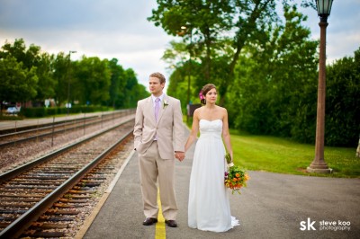 chicago-wedding-portrait-bride-and-groom-by-train-tracks