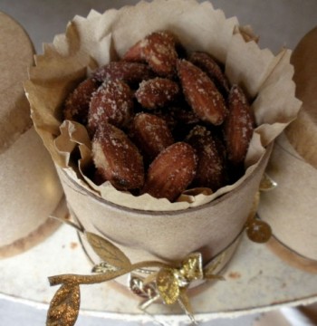 sugared-almond-wedding-favors-recycled-cardboard-cylinder-boxes-natural-coffee-filter-lining