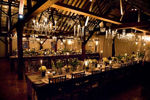 wood-estate-tables-chandeliers-wedding-reception