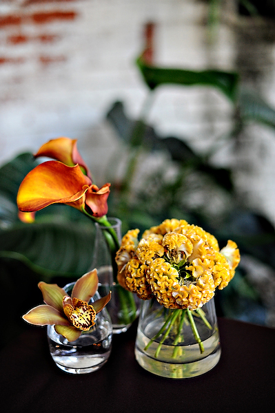 yellow-and-orange-centerpieces-cluster