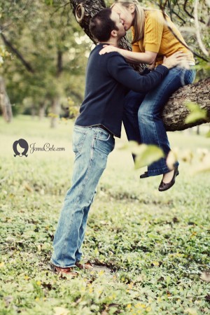 casual-engagement-session-jenna-cole