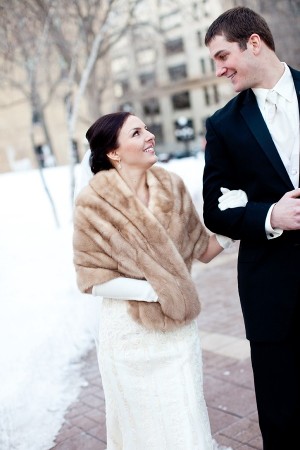 winter-wedding-snow-13