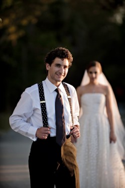 groom-suspenders
