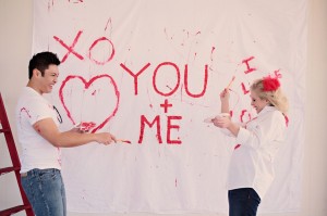 paint-your-love-red-and-white-engagement-photos-7