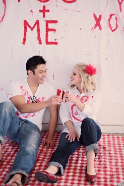 paint-your-love-red-and-white-engagement-photos-8