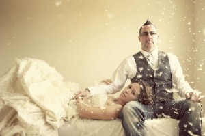 pillow-fight-trash-the-dress-session-7