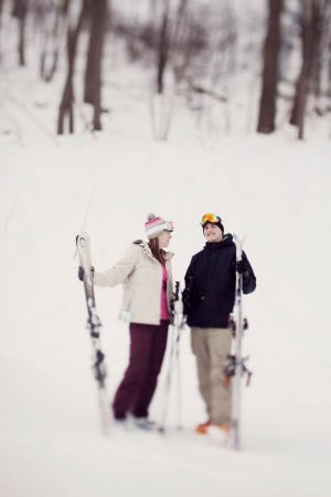skiing-engagement-photos-bear-creek-mountain-14