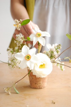 DIY Wedding Flowers Lilac and Jasmine Centerpiece