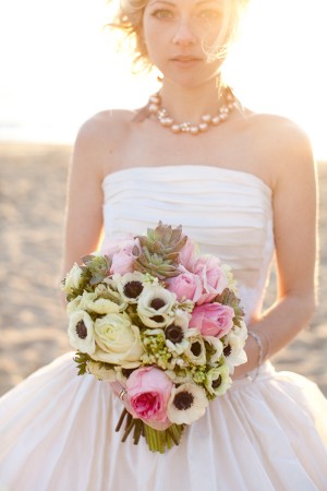Pink-and-Green-Bouquet-with-Anemones