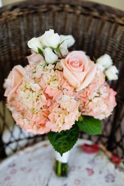 Romantic Pink Rose and Hydrangea Bouquet