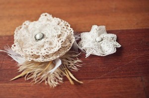 DIY-Fascinator-with-Lace-Roses