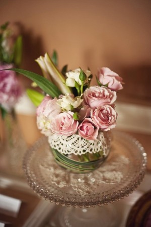 Pink-Roses-in-Lace-Wrapped-Vase