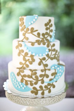 Retro Blue and Green Wedding Cake