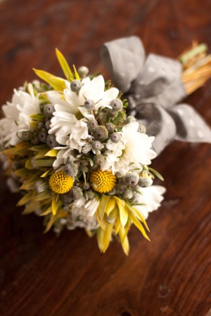 Sunflower-and-Billy-Ball-Bouquet