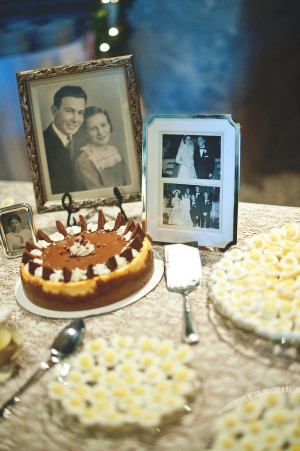 Family-Dessert-Table-Wedding