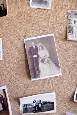 Vintage-Wedding-Photo-Display