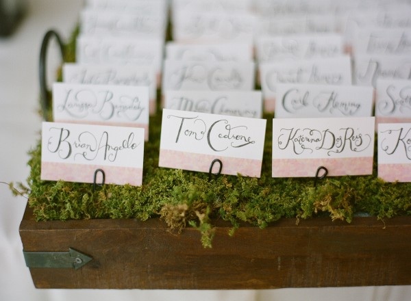Calligraphy-Wedding-Escort-Cards