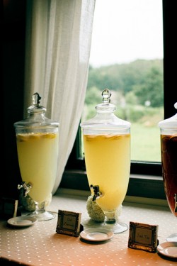 Lemonade-and-Tea-Bar