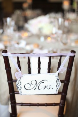 Mr-and-Mrs-Chair-Sign