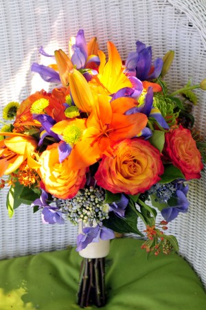 Colorful-Orange-and-Purple-Bouquet