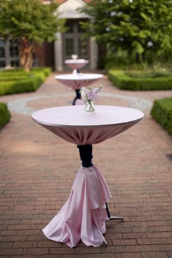 Pink-and-Navy-Cocktail-Table
