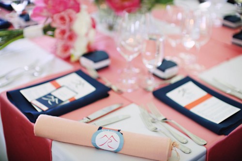 Pink-and-Navy-Wedding-Table