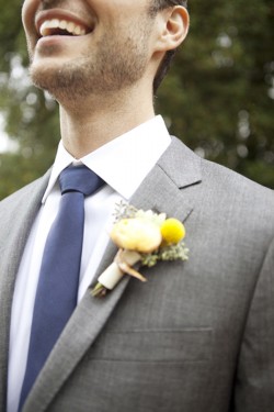 Ranunculus-and-Billy-Ball-Boutonniere