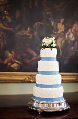 Four-Tier-Blue-Ribbon-Wedding-Cake