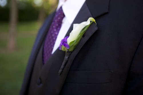 Lilly-Boutonniere