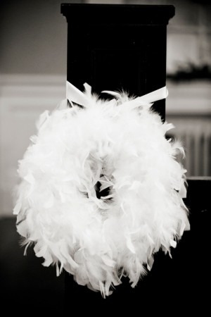 White-Feather-Wreath-Aisle-Markers