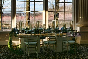 Chartreuse-and-Aqua-Wedding-Table-Ideas