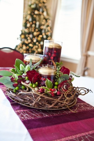 Holiday-Cranberry-Holly-Wreath-Centerpiece-91