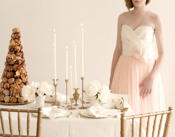 Pink and Gold Holiday Table