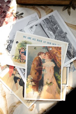 Vintage-Postcard-Wedding-Guest-Book