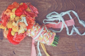 Yarn-Wrapped-Bouquet