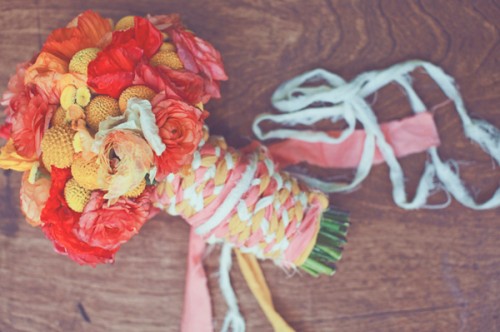 Yarn-Wrapped-Bouquet
