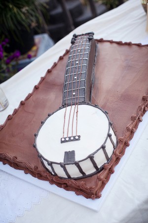Banjo-Grooms-Cake