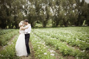 Rustic-Farm-Wedding-Ideas-6