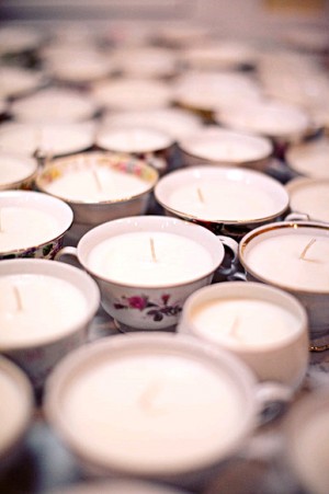 Teacup-Candle-Wedding-Favors